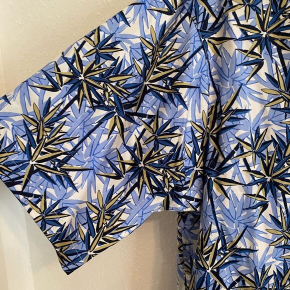 Daniel Cremieux Hawaiian Blue and Yellow Leaf Pattern Shirt Size L UB-27 - Picture 4 of 8